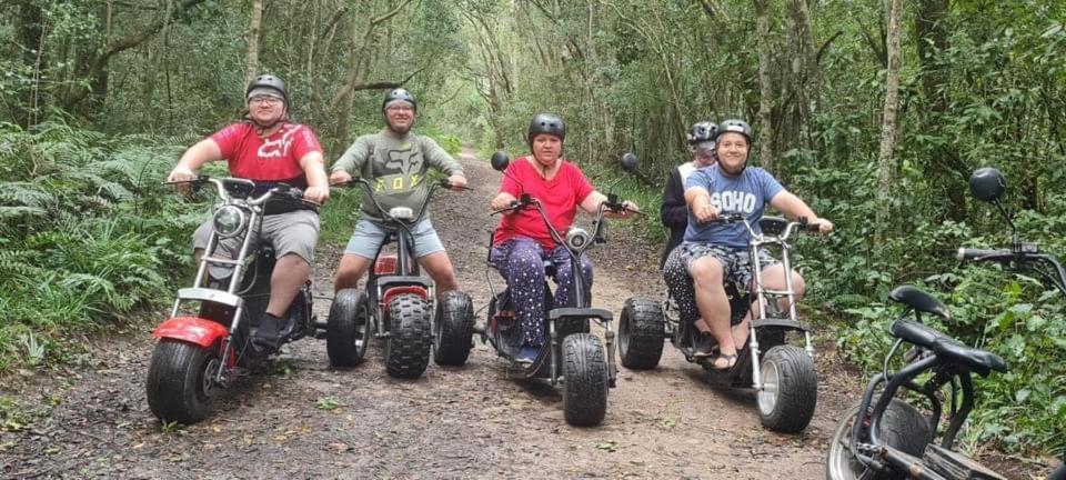 Stormsriver Backpackers Dijembe ストームス・リバー エクステリア 写真
